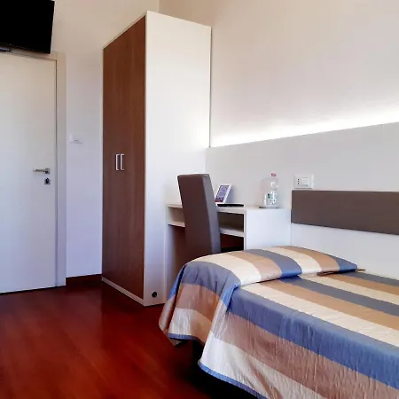 Telenia Ξενοδοχείο 3*