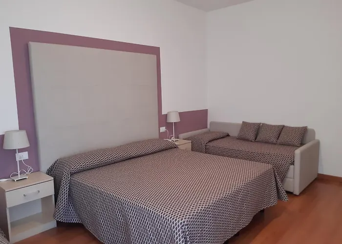 Telenia Hotel 3*