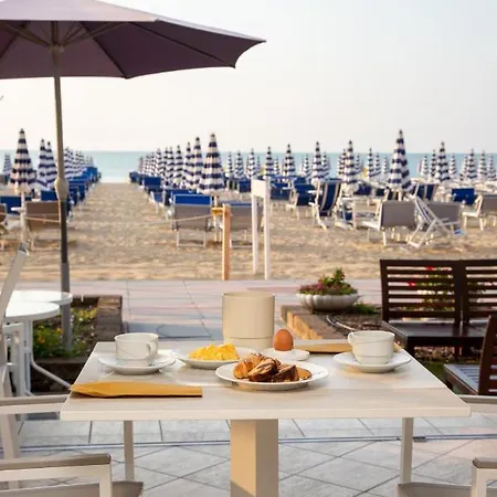 Telenia מלון לידו די ג'סולו