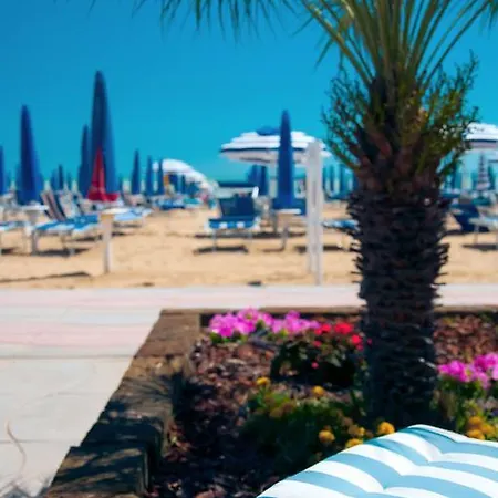 Telenia 3*