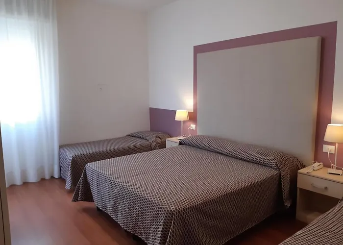 Telenia Hotel 3*