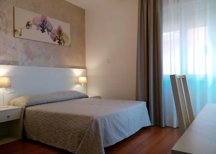 Telenia Hotel 3*